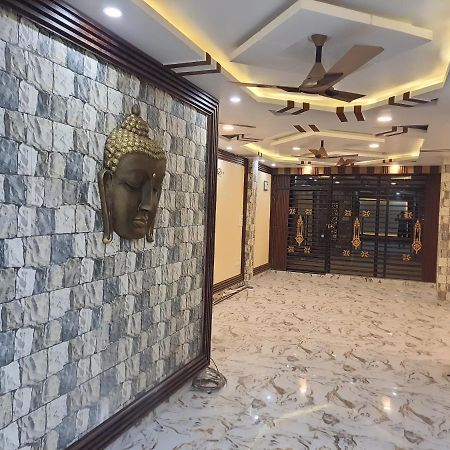 Divine Hotel & Banquet Hall 보팔 외부 사진