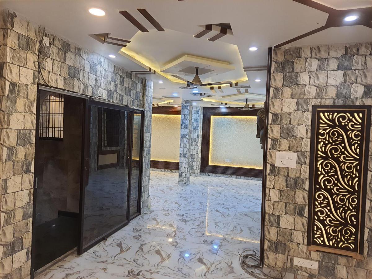 Divine Hotel & Banquet Hall 보팔 외부 사진